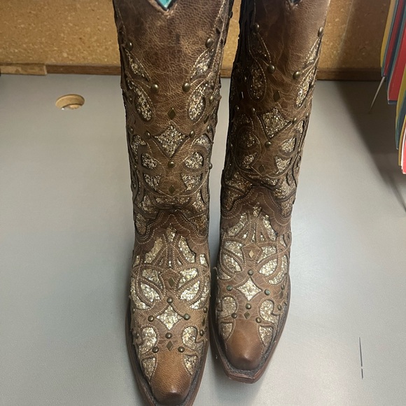 Corral size 8 boots - Picture 2 of 3